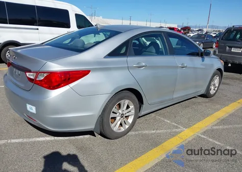 2013 Hyundai Sonata Gls z USA, uszkodzony, nr VIN 5NPEB4AC3DH536305